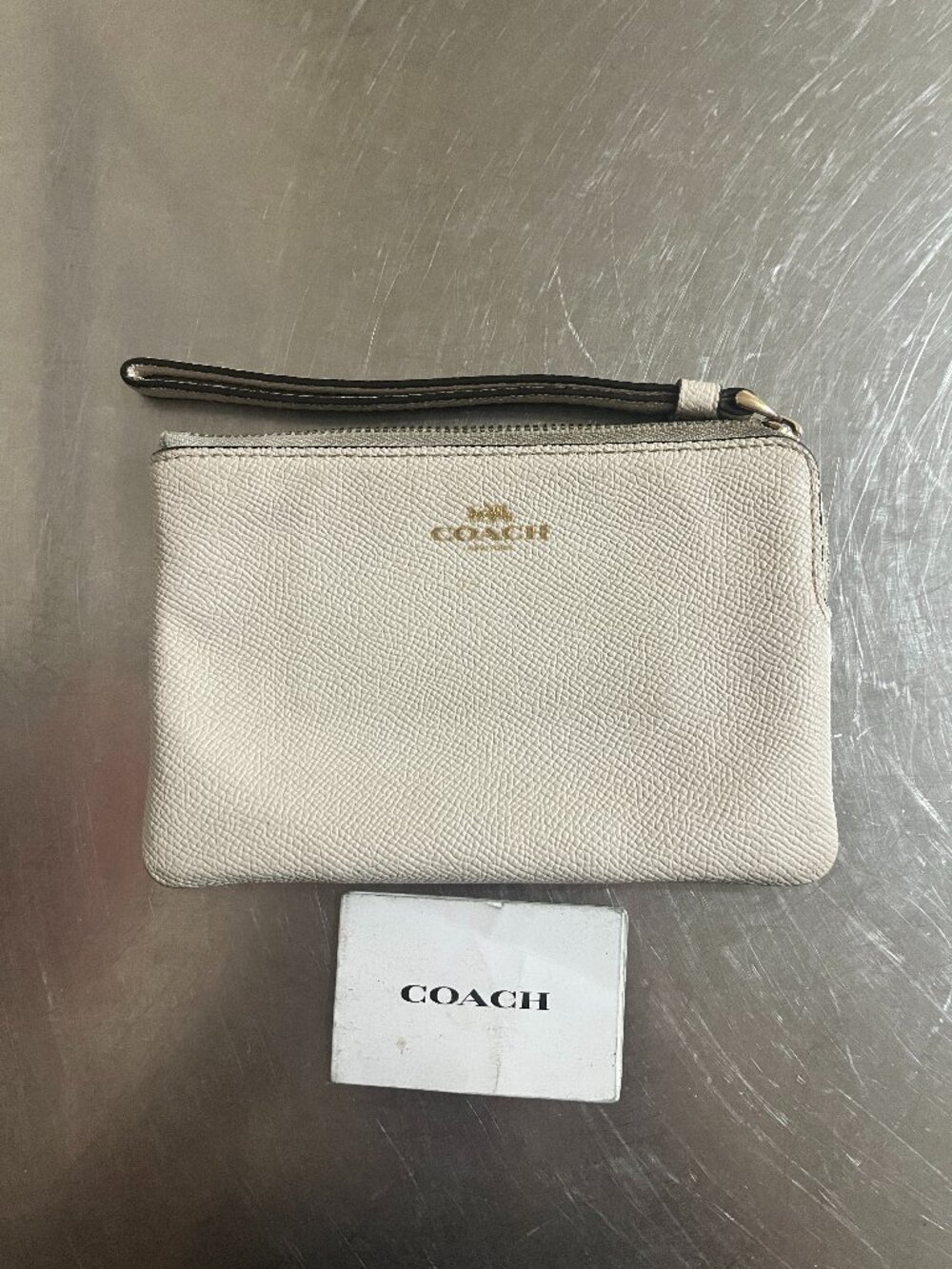 COACH Off-White Chalk Crossgrain Leather Corner Zip Wristlet